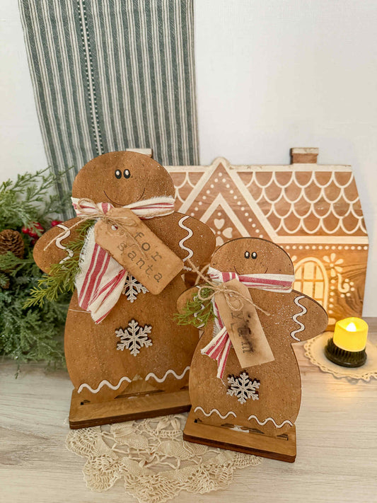 Christmas Gingerbread Shelf Sitter set of 2