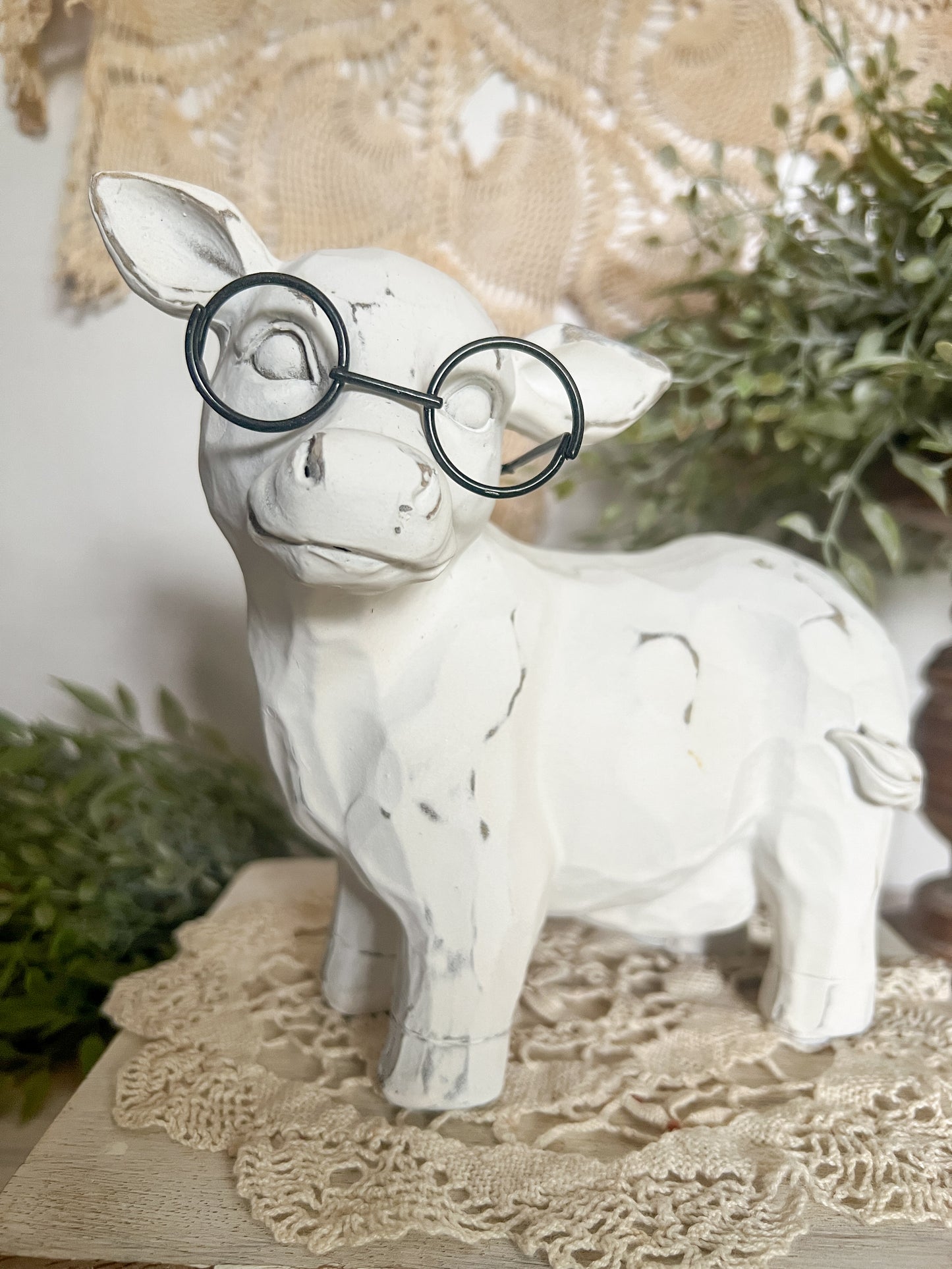 Farmhouse Cow with glasses 7"