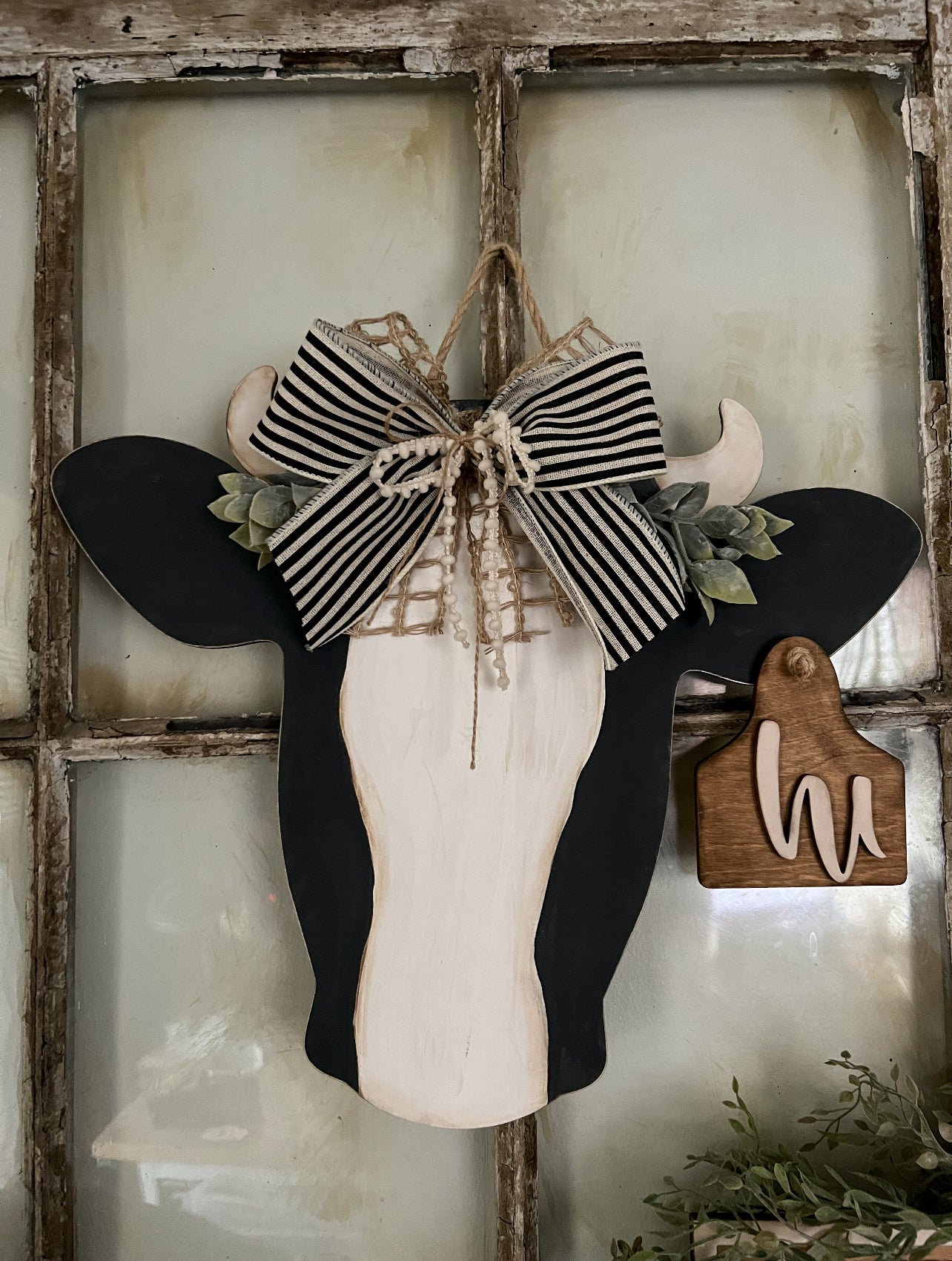 Farmhouse Cow Door Hanger DIY Home Kit - WOOD BLANK ONLY - NO PAINT/GLUE INCLUDED
