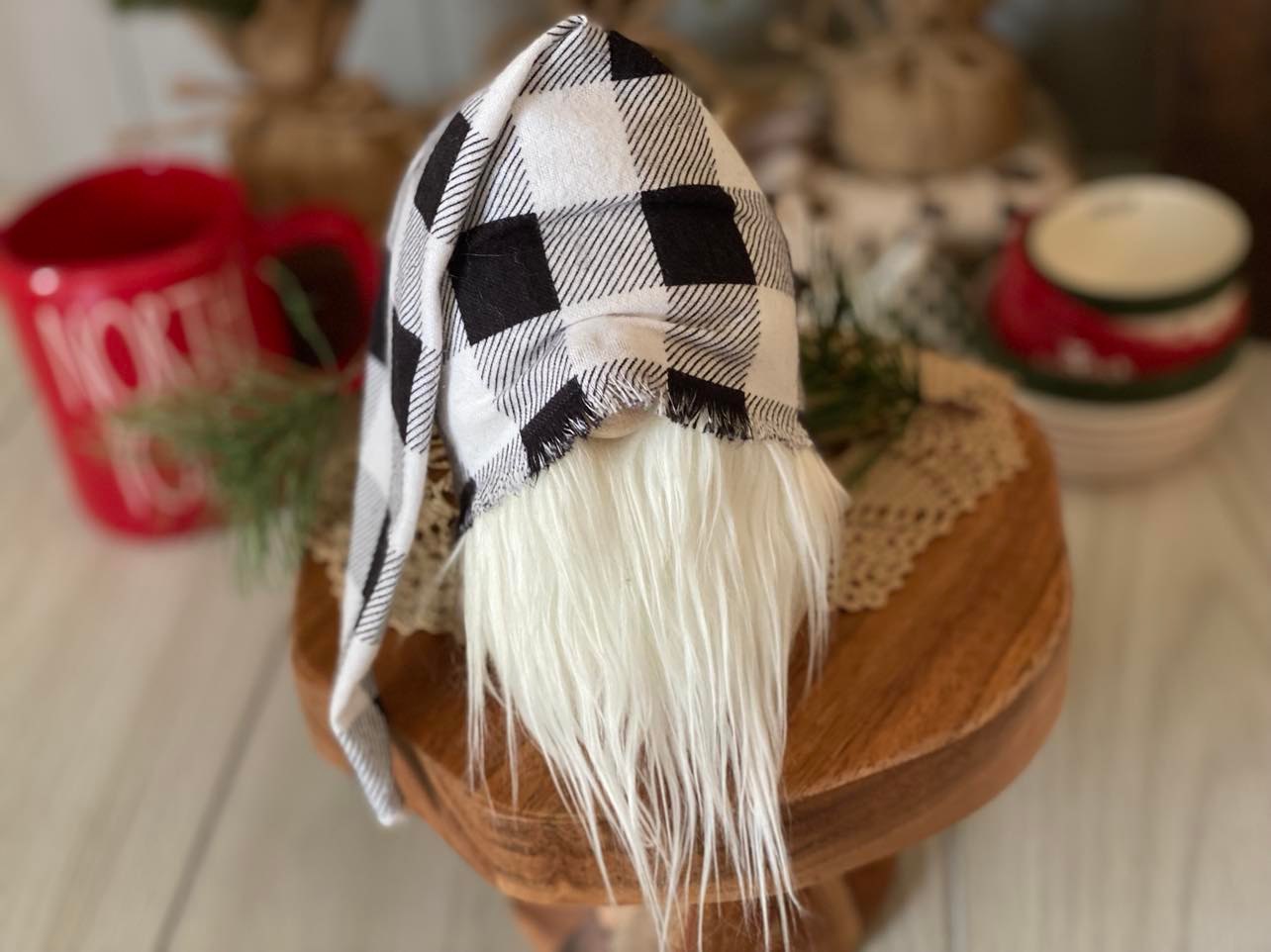 Black/White Buffalo Plaid Gnome