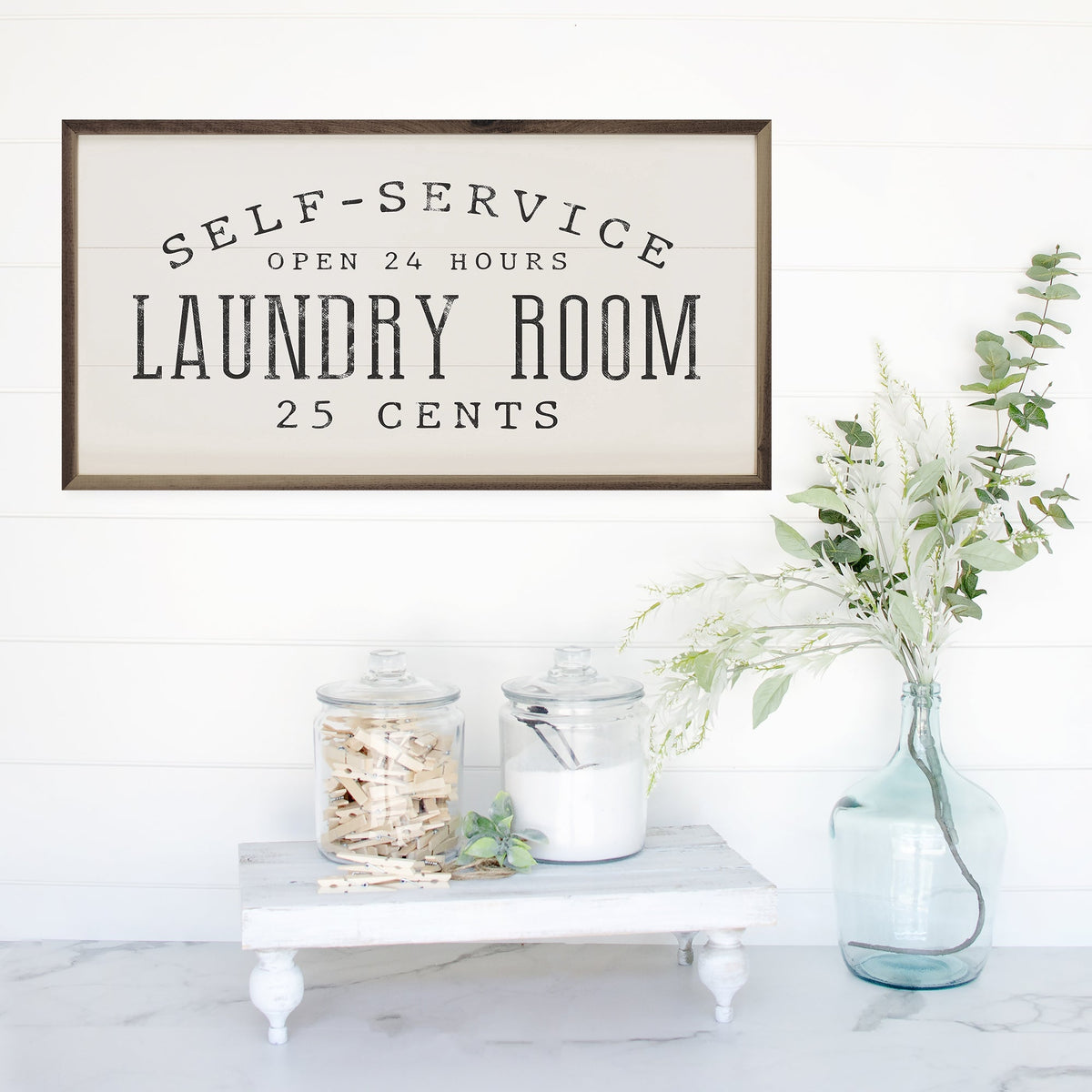 Laundry 25 Cents White
