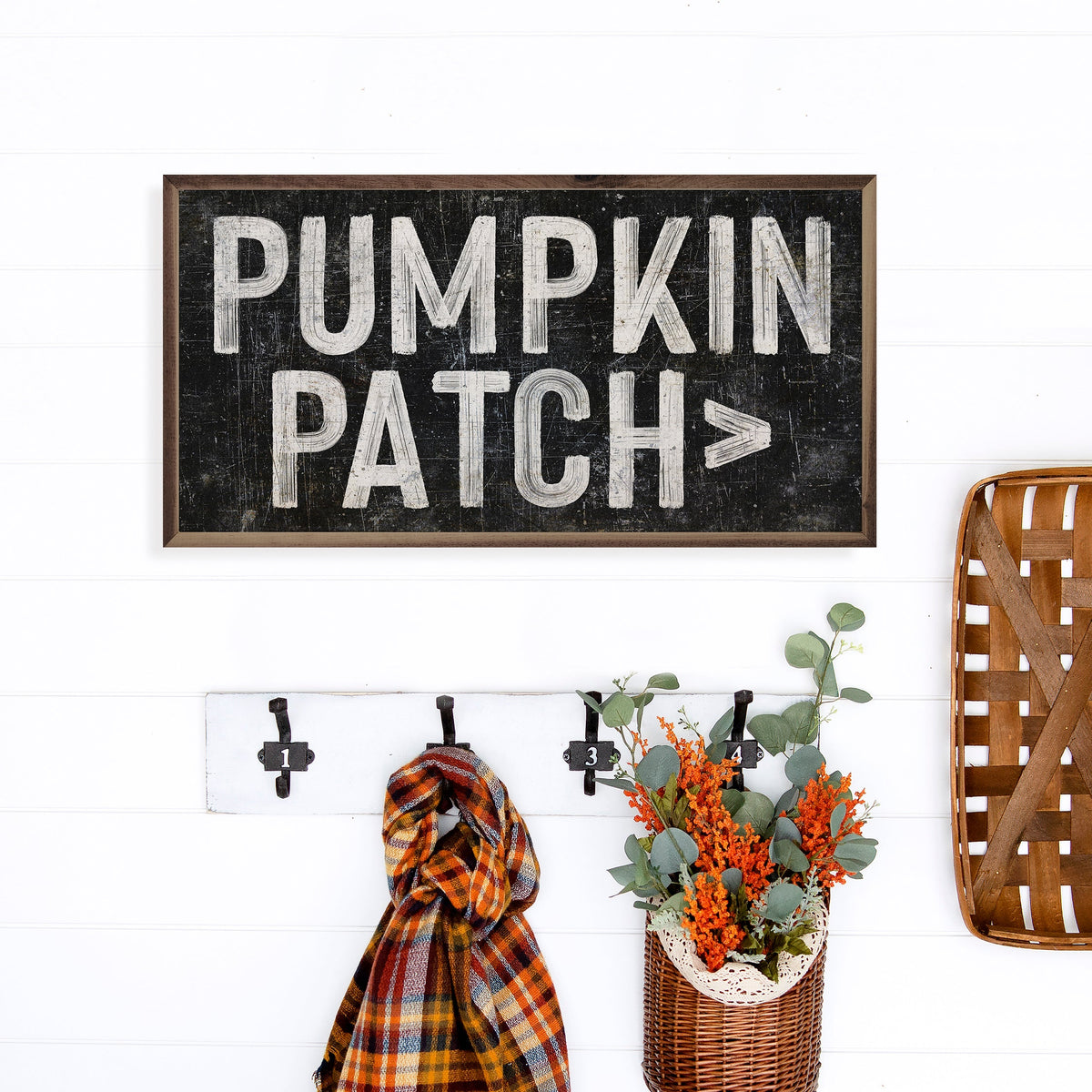 Pumpkin Patch Arrow Black
