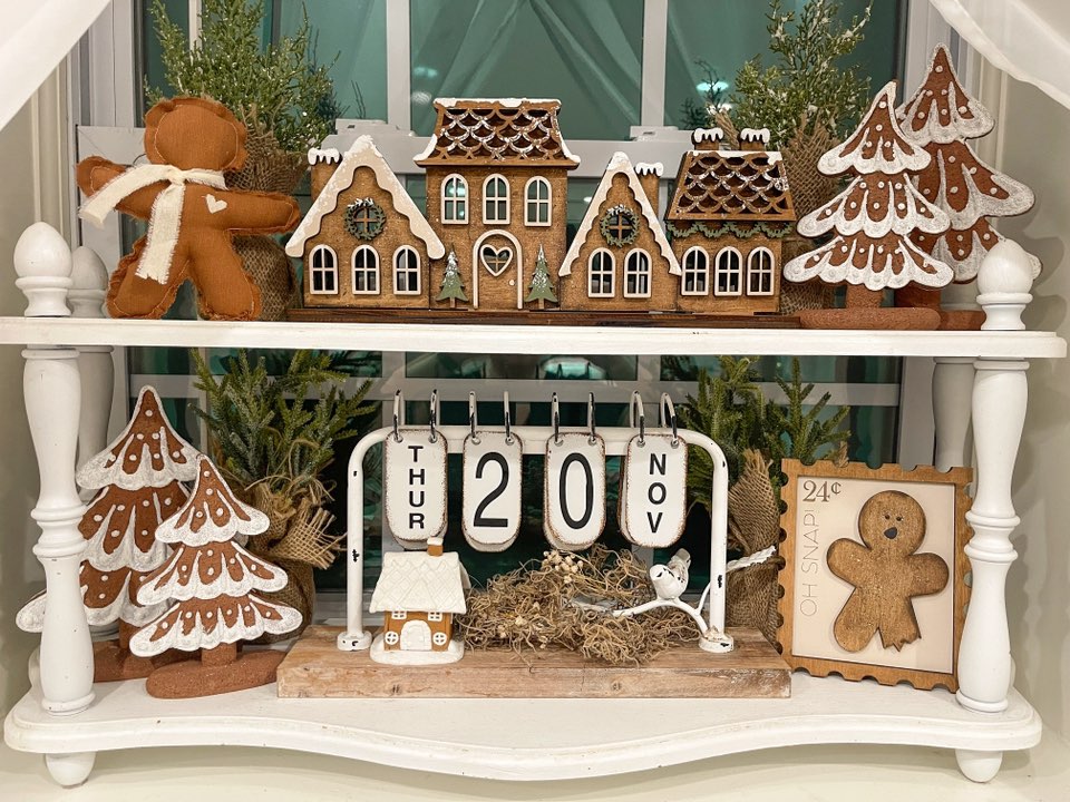 Gingerbread Village Tea light holder - FINISHED PRODUCT