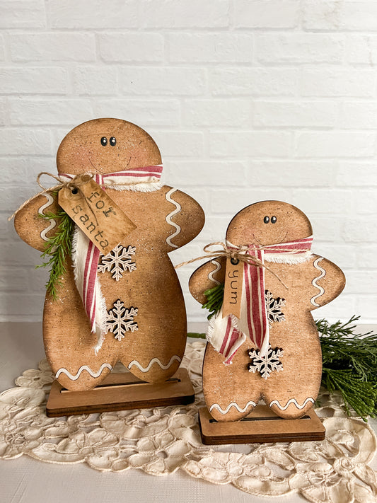 Christmas Gingerbread Shelf Sitter set of 2