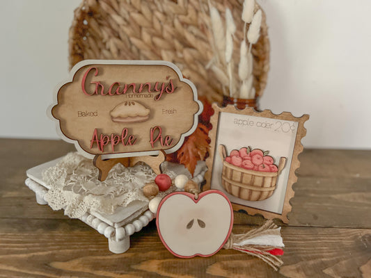Granny's Apple Pie 3D Sign